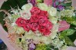 画像2: 沖縄でプロポーズ バラお任せの花束（沖縄配達対応） (2)