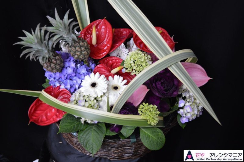 画像1: 浦添市 定期納品のお花｜ホテルロビー向け豪華アレンジメント 要見積もり (1)