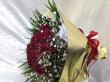 画像2: 沖縄でプロポーズ 赤バラ20本とかすみ草の花束（沖縄配達対応） (2)