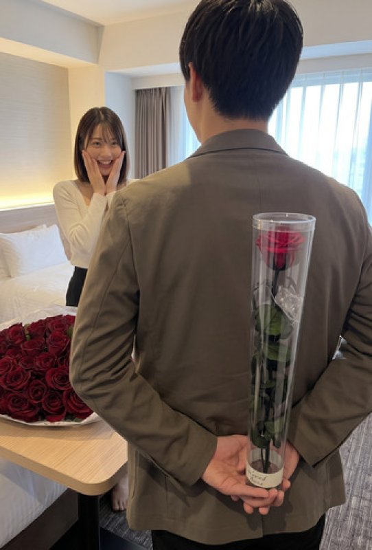 画像4: 沖縄 プロポーズ 赤バラ108本の花束｜ホテル配達・サプライズ対応 (4)
